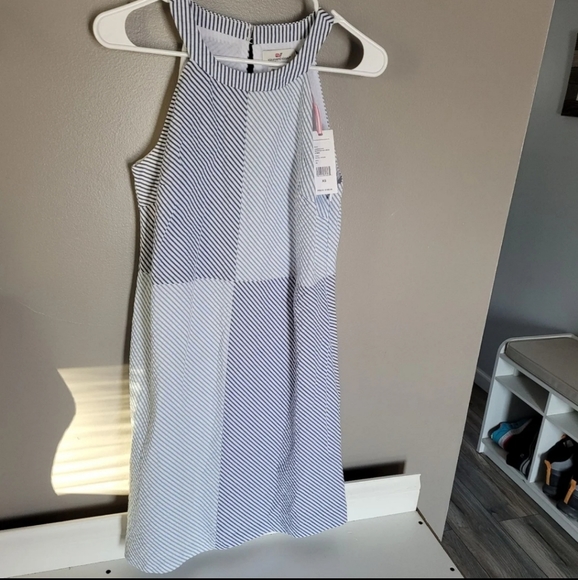 NWT Vineyard Vines Seersucker Stripe Block Dress - Picture 2 of 6